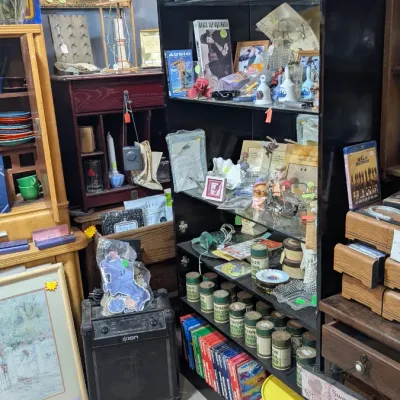 Sale Photo Thumbnail #241