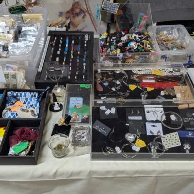 Sale Photo Thumbnail #355