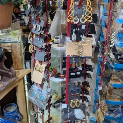 Sale Photo Thumbnail #31