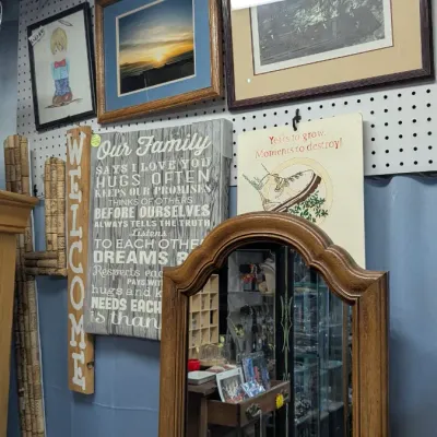 Sale Photo Thumbnail #283