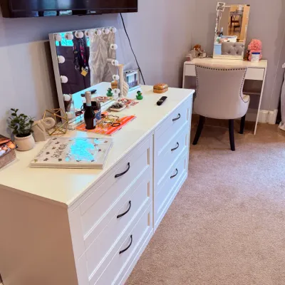 Sale Photo Thumbnail #10: Functional, clean lines, Lighted vanity