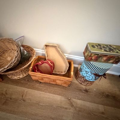 Sale Photo Thumbnail #549