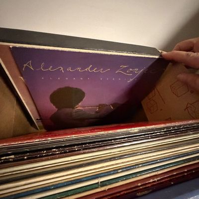 Sale Photo Thumbnail #423
