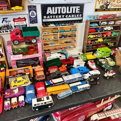 Sale Photo Thumbnail #260