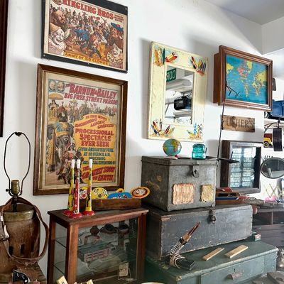 Sale Photo Thumbnail #236