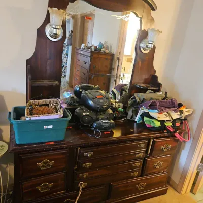 Sale Photo Thumbnail #154