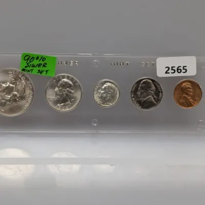 Sale Photo Thumbnail #693