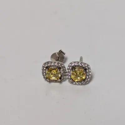 Sale Photo Thumbnail #617