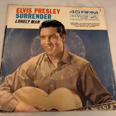 Vintage Elvis Presley “Surrender” / “Lonely Man” RCA Victor 45 RPM Record w/ Original Picture Sleeve