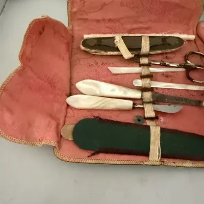 Vintage Ladies’ Manicure Grooming Travel Set w/ Pink Case & Faux Mother-of-Pearl Handles