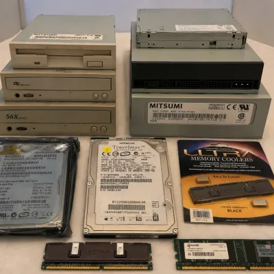 Vintage PC Hardware Lot IDE/SATA HDDs, 56X CD-ROM, DVD-ROM, ZIP 100, Floppy Drives, DDR RAM, Heatspr