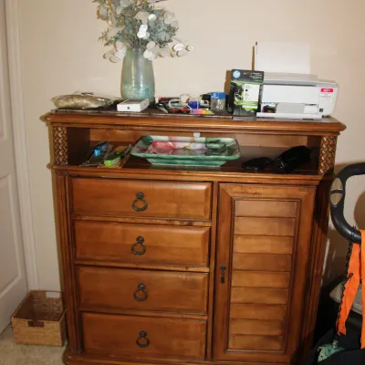 Sale Photo Thumbnail #102