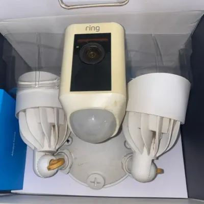 Ring Flood Light Cams (3)