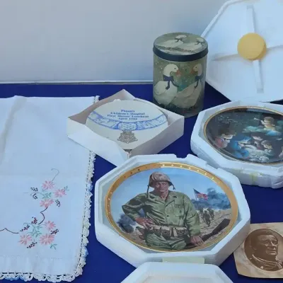 Farmhouse Decor - Keepsake Plates, Handmade Table Runner, Goose Tin