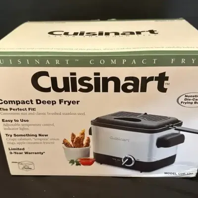Cuisinart Compact Deep Fryer - New! - White, Tabletop Appliance