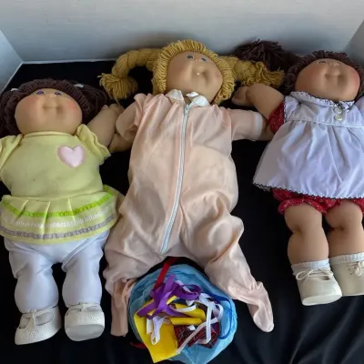 3 Cabbage Patch Kids Dolls - 1978, 1983, Coleco, Ribbons, Doll Clothes