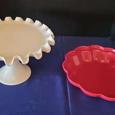 Dessert Time! Ceramic Cake Stand & Ceramic Pie Plate - Red, White, Chantal