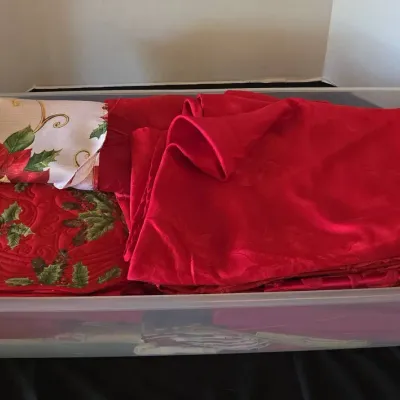 Holiday Spirit - Sterilite Bin Full Of Round Table Cloths, Runners, Placemats, Napkins
