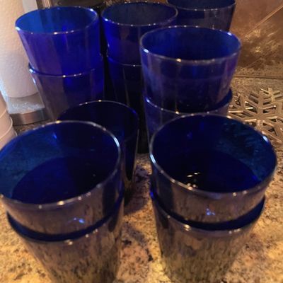 Sale Photo Thumbnail #165: Made of glass and 2 different sizes
Pretty sure these are Libbey