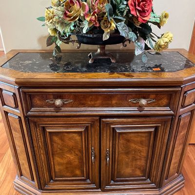 Sale Photo Thumbnail #23: With marble top and floral decor
Quality piece