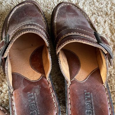 Sale Photo Thumbnail #138: The boots look like new
Shoes are in good shape
Either size 8 or 8.5