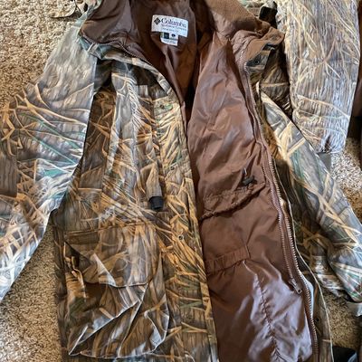 Sale Photo Thumbnail #82: Camo pants and coats