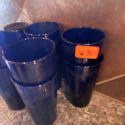Sale Photo Thumbnail #166: Made of glass and 2 different sizes
Pretty sure these are Libbey