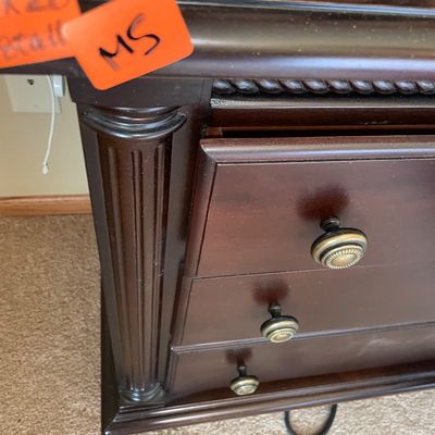 Sale Photo Thumbnail #370: Night stands