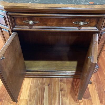 Sale Photo Thumbnail #26: With marble top and floral decor
Quality piece