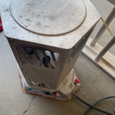 Sale Photo Thumbnail #511: Ready heater