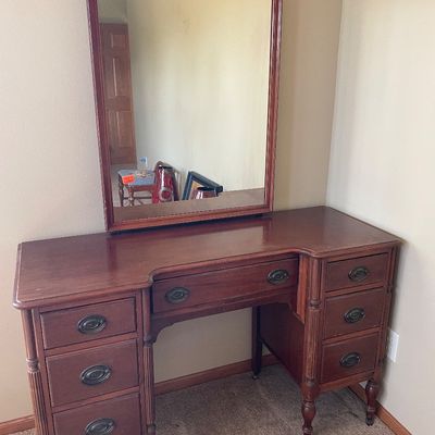 Sale Photo Thumbnail #302: Antique vanity