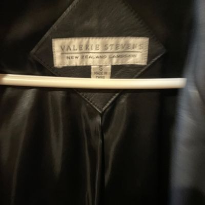 Sale Photo Thumbnail #187: One has belted waist