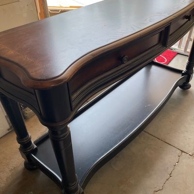 Sale Photo Thumbnail #504: Sofa table