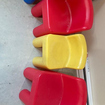 Sale Photo Thumbnail #248: 2 chairs are shorter 
2 chairs are taller