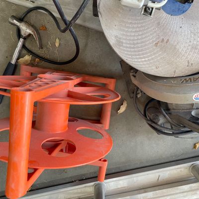 Sale Photo Thumbnail #522: Tools lot