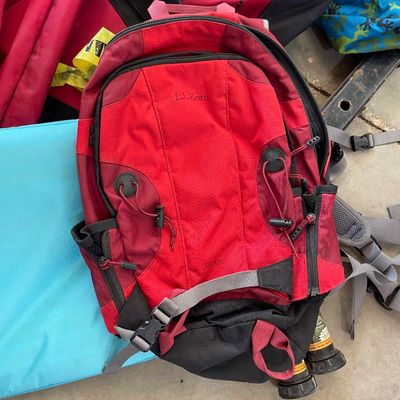 Sale Photo Thumbnail #501: Lot of bags
