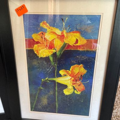 Sale Photo Thumbnail #101: Floral art