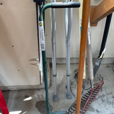 Sale Photo Thumbnail #490: Garage/lawn items