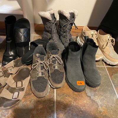 Sale Photo Thumbnail #189: I tried to get pics of sizes