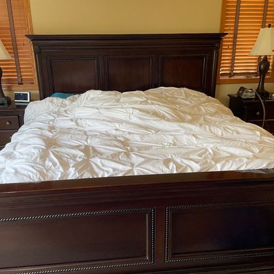 Sale Photo Thumbnail #372: Will get pictures of mattress and add them