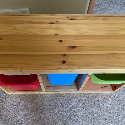 Sale Photo Thumbnail #282: Toy organizer