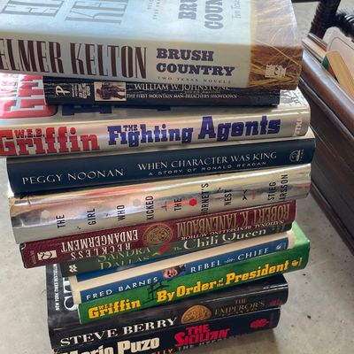Sale Photo Thumbnail #436: Books