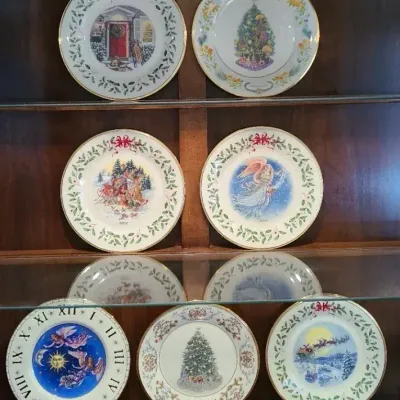 Lenox Holiday Collector Plates (2000–2006) – 7-Piece Christmas Collection