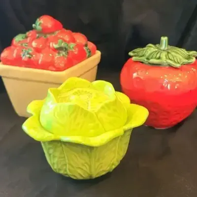 Grannycore Ceramic Canisters/Cookie Jars 