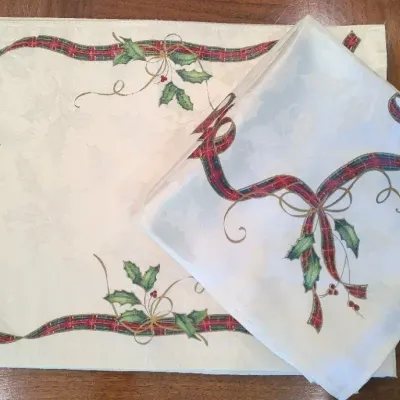 Lovely Lenox Linens For Christmas 