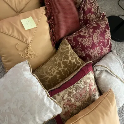 Sale Photo Thumbnail #37