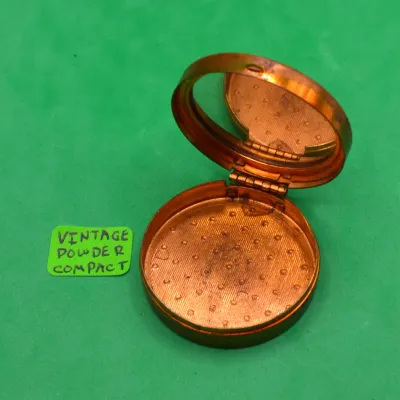 Sale Photo Thumbnail #330: Powder Compact 