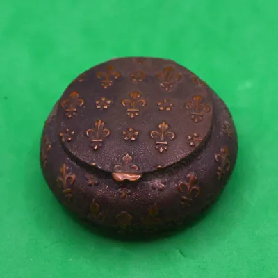 Sale Photo Thumbnail #236: Powder Compact 
