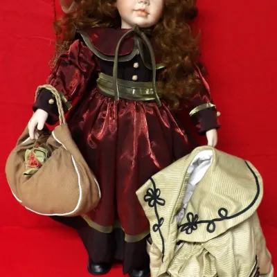 Sale Photo Thumbnail #226: Doll