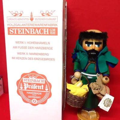 Sale Photo Thumbnail #207: German Nutcracker